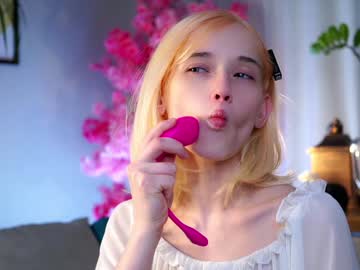 girl cam all day taitehambelton image #9073759