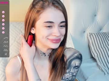 girl cam all day evalanis image #2532687