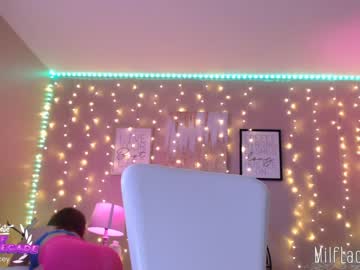 girl cam all day milf_lacey image #1574343