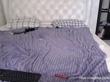 girl cam all day _mllymoore_ image #2239319
