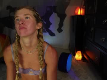 girl cam all day lucy_gooosey image #7285208
