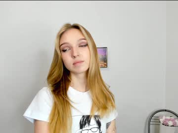 girl cam all day nobarbie image #5077700