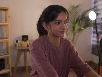 girl cam all day urcutelinda image #7402564