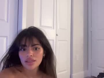 girl cam all day poutyselena image #7101481