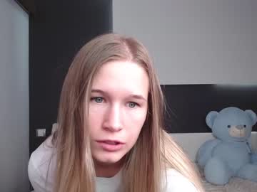 girl cam all day sofia_flowers image #2597863