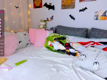 girl cam all day littlething88 image #2991794