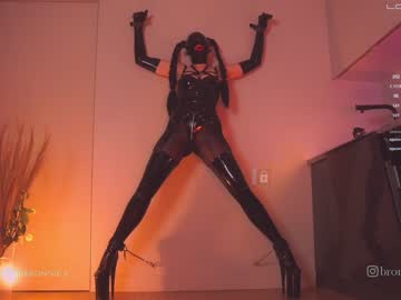 girl cam all day bronnica image #2278817