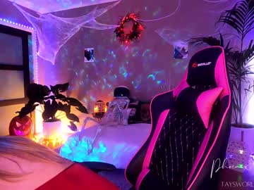 girl cam all day phoenix_taylor image #226968