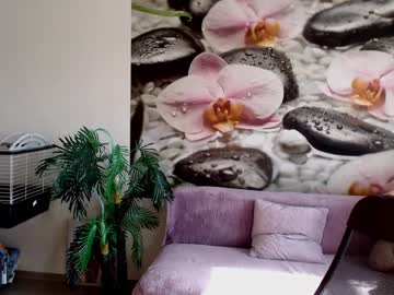 girl cam all day jennycutey image #2775598