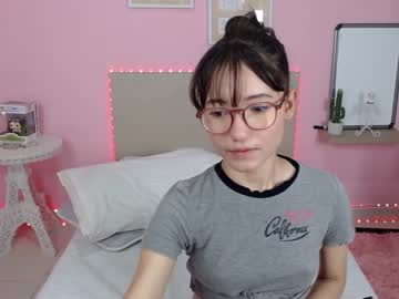 girl cam all day little_effy18 image #1159188