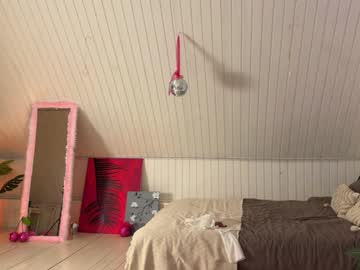 girl cam all day uwunikaa image #9416302