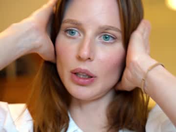 girl cam all day ellaa91 image #1737397