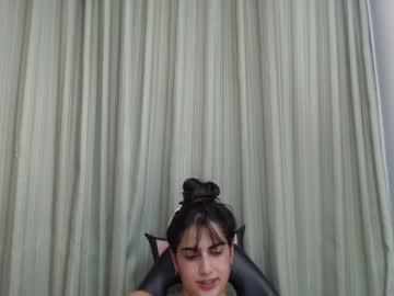 girl cam all day hellen_garcia image #8599467
