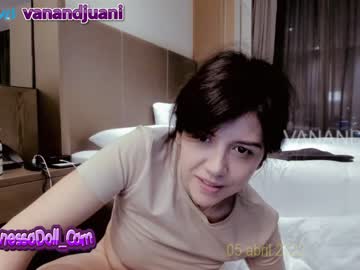 girl cam all day vanandjuani image #1504028