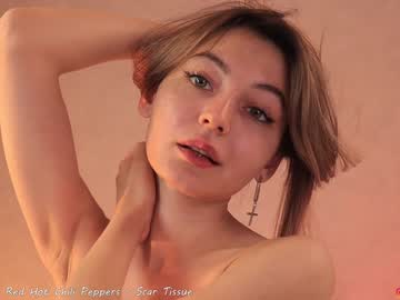 girl cam all day mariabecky image #4977769