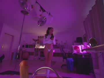 girl cam all day hannahjames710 image #7011801