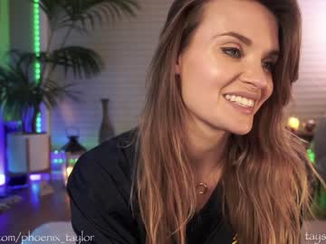 girl cam all day phoenix_taylor image #3478369