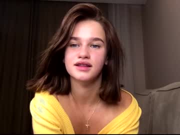 girl cam all day ella_hey image #2873306