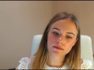 girl cam all day gwyneth_paltroww image #4739290