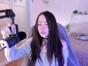 girl cam all day shesnotuwu image #7185500