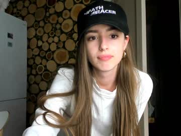 girl cam all day coy_amina image #1229897