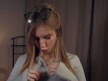 girl cam all day rowenacroyle image #8846321