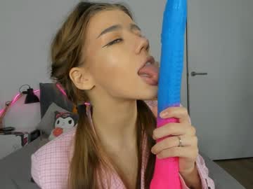 girl cam all day jenie_fire image #7910796