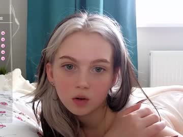 girl cam all day small_blondee image #5391245