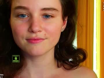 girl cam all day demurelixir image #7338616
