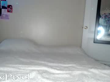 girl cam all day lilypixel image #4414274