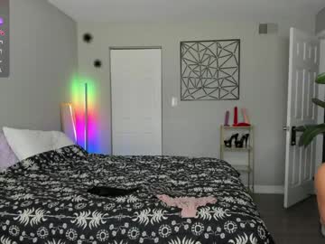couple cam all day kinkyxkenzie image #7538954