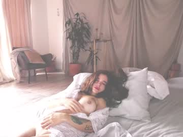 girl cam all day kendalltyler image #1739693