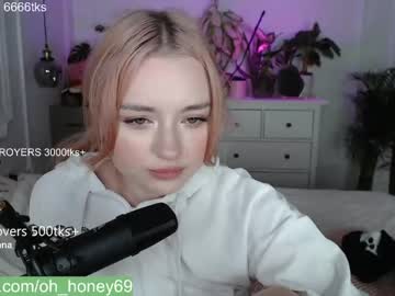 girl cam all day honey_devildoll image #717503