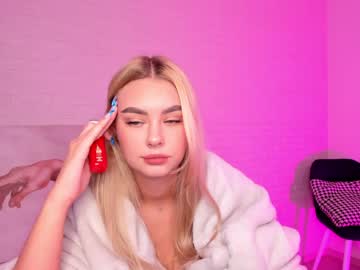 girl cam all day 8a8y_nura image #1147729