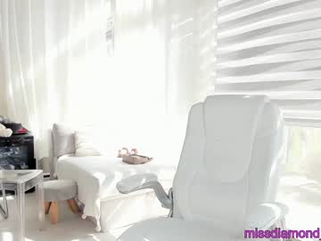girl cam all day miss_diamond__ image #5318839