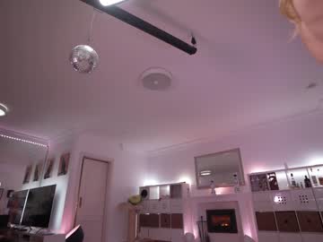 girl cam all day hannahjames710 image #1488979