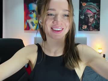girl cam all day evelyn_clare image #3838947