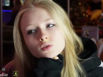 girl cam all day bestblondiiecb image #6149358
