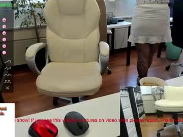 couple cam all day milf_viktoria image #467686