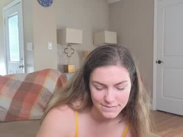 girl cam all day chroniclove image #7970521