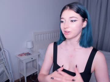girl cam all day your_desssert image #5311578
