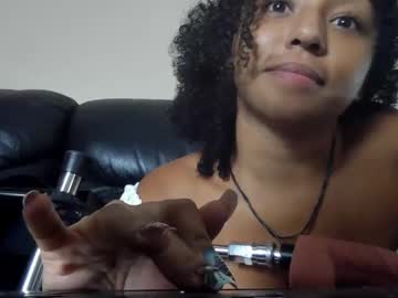girl cam all day cucurojo image #8160331