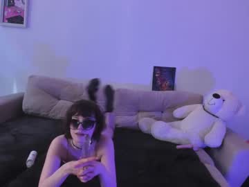 couple cam all day reptile_lifehacks image #1929331