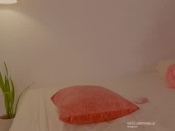 girl cam all day nicolle_mitchelle image #9371927