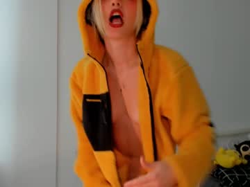girl cam all day 2b_ image #8677219