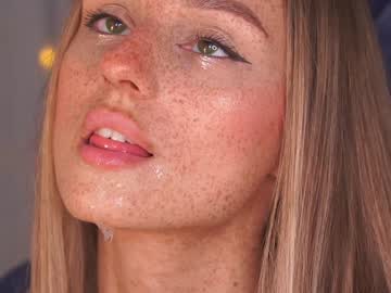 girl cam all day artease image #4824366