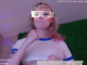 girl cam all day runesy image #3786559