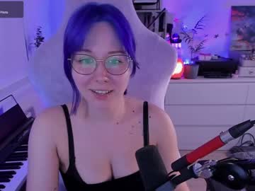 girl cam all day blue_mooncat image #7156561