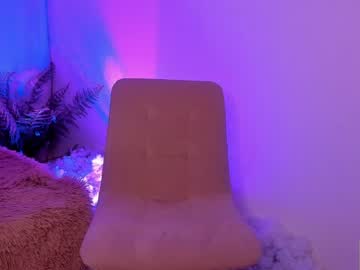 girl cam all day amandamedrano image #3832660