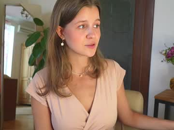 girl cam all day eli_sun image #9337140